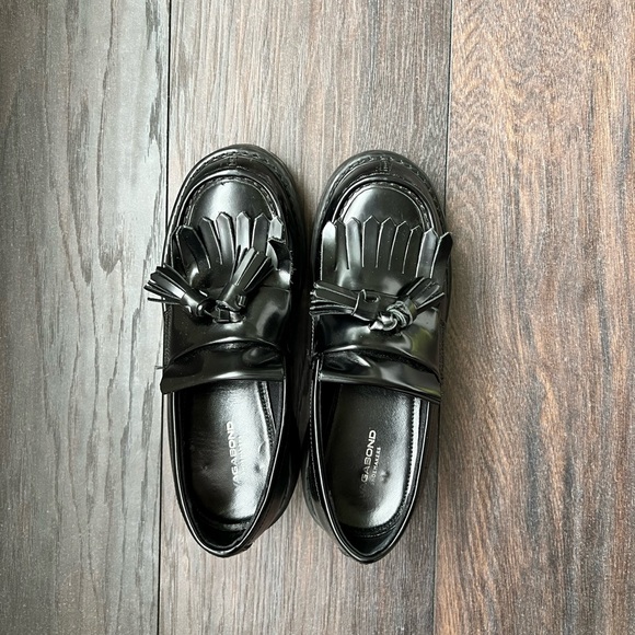 VAGABOND SHOEMAKERS
Women's Cosmo 2.0 Platform - Picture 1 of 5